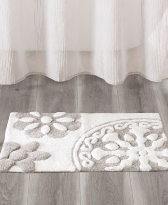 Madison Park Madison Park Casablanca Tufted Gray 20 x 30