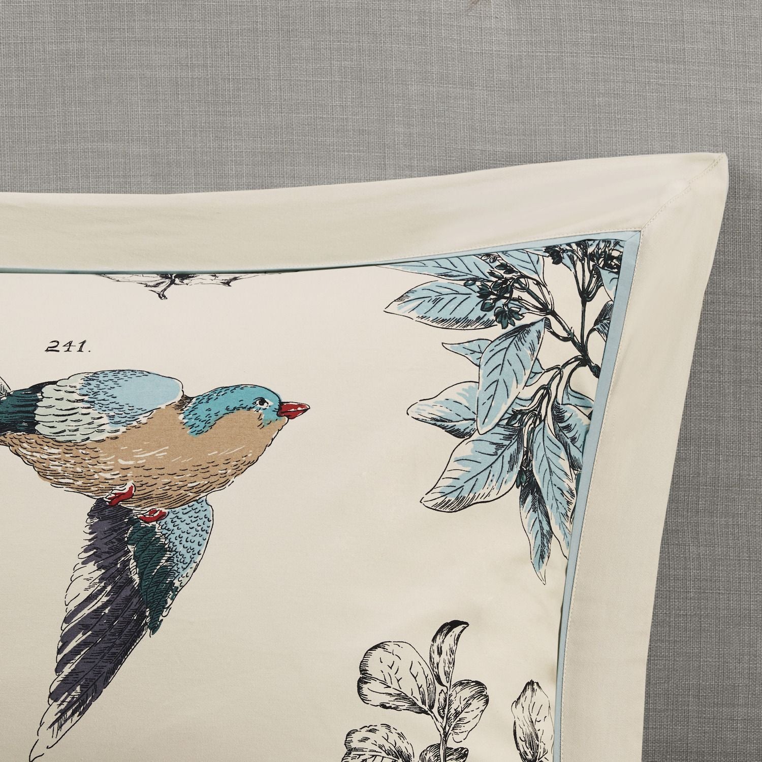 Madison Park Pierce 7-Piece Cotton Twill Comforter Set with Throw Pillows