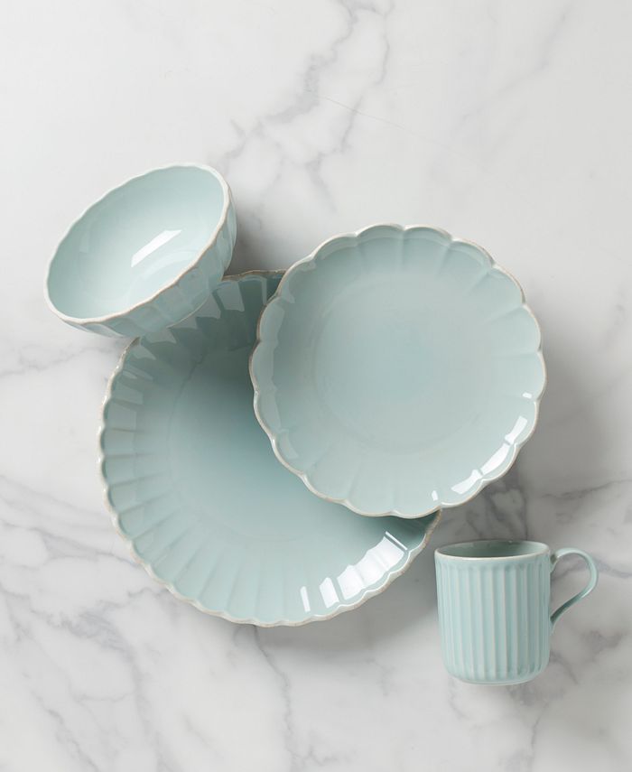 French Perle Scallop 4 Piece Place Setting - Blue - 4 Piece