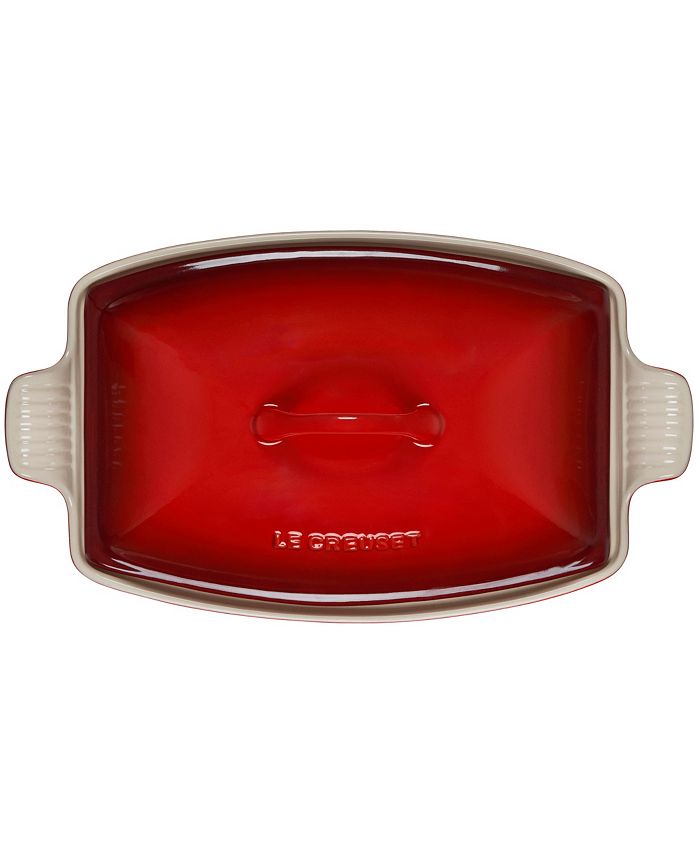 Le Creuset Heritage Stoneware 4.5 Quart Deep Baker with Lid - Red - 4.5 Quart
