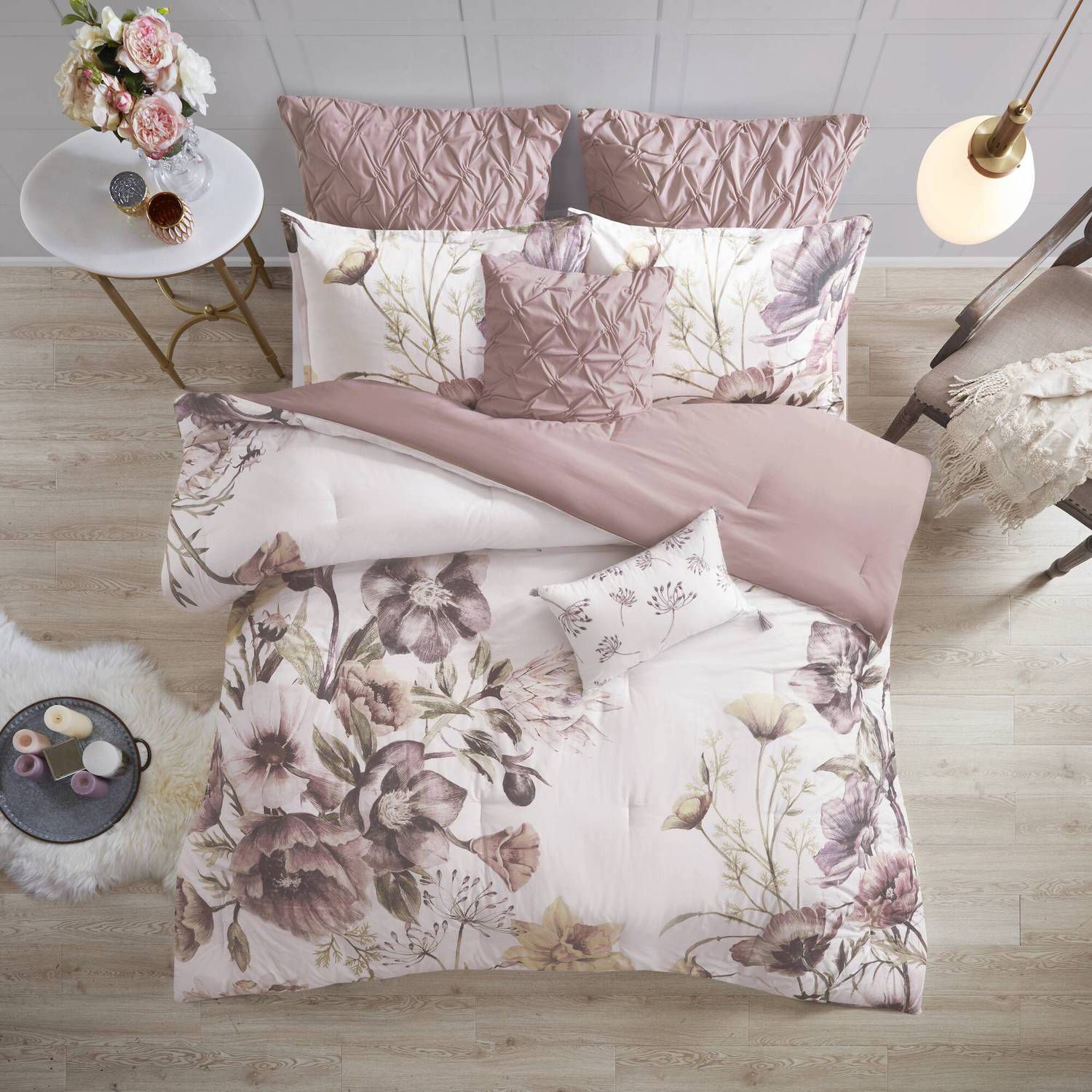 Madison Park Gisele 8-Piece Floral Printed Cotton Comforter Set with Throw Pillows - Queen