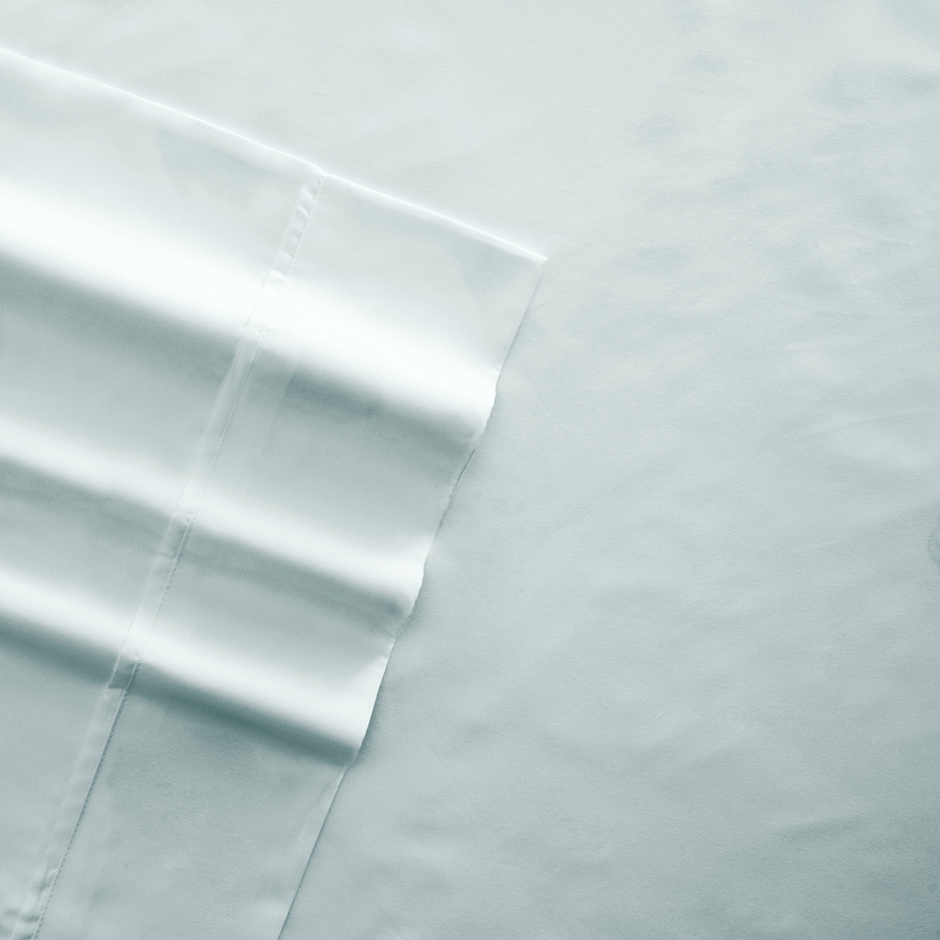 Ienjoy Home Queen Microfiber Mint 4-Piece Bed