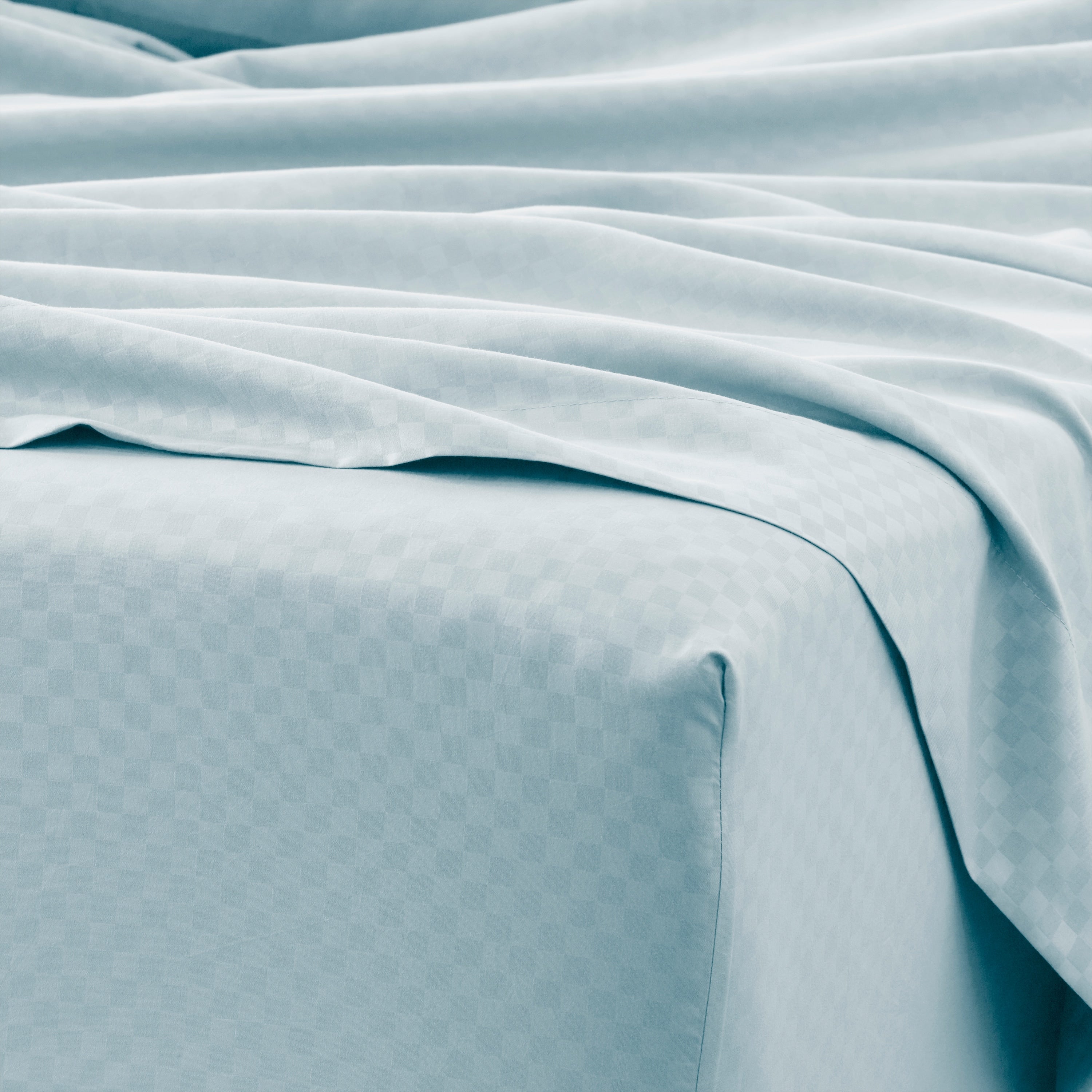 Ienjoy Home Queen 20000-Thread Count Microfiber Aqua 4-Piece Bed Sheets