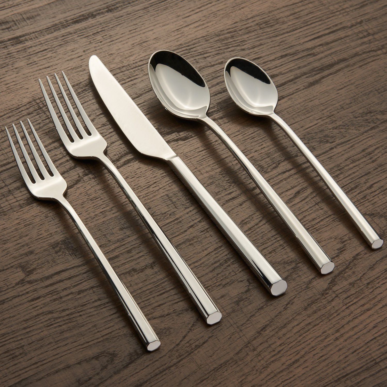 Cambridge Isobel Mirror 20-pc. Flatware Set