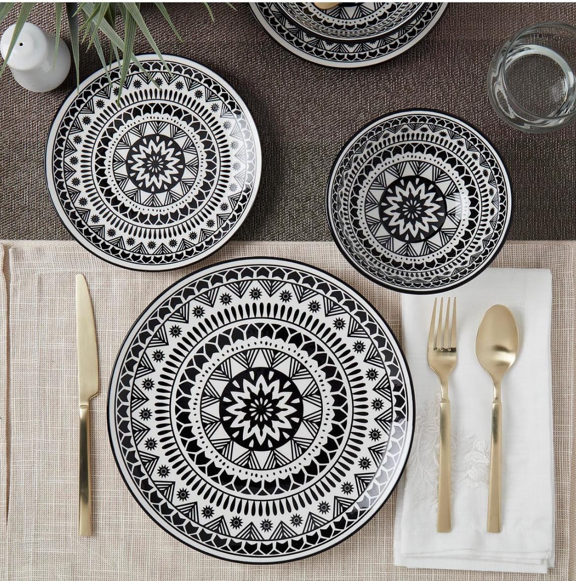 Tabletops Gallery 12 Piece Black Pad Print Dinnerware Set Microwave Safe/Dishwasher Safe