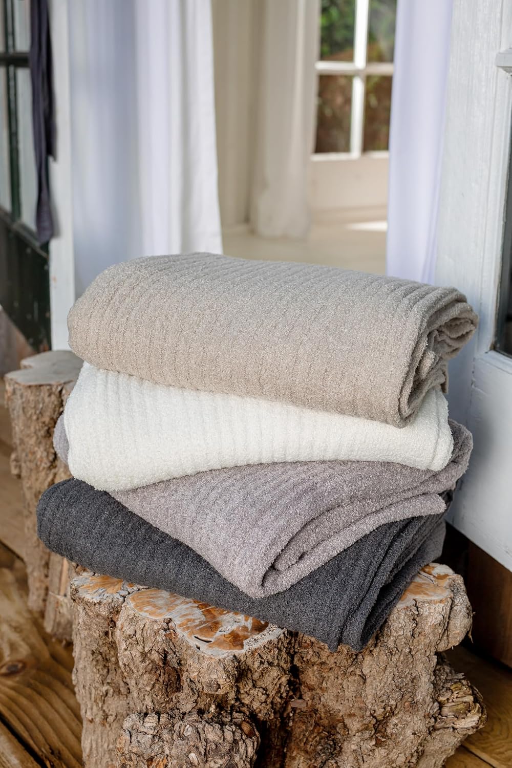 Barefoot Dreams® CozyChic Lite® Ribbed Throw, Carbon, One Size