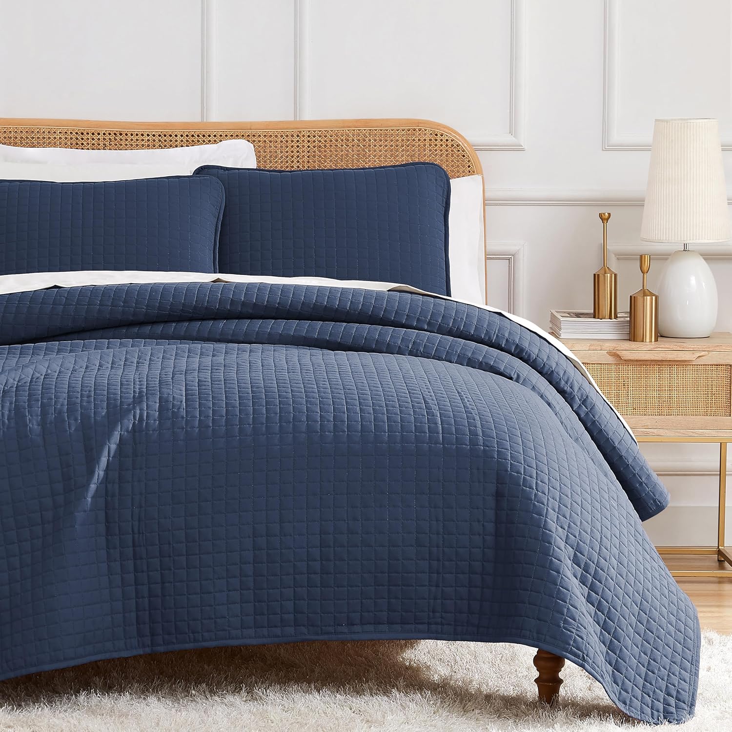 Southshore Fine Living, Inc. Twin Quilt Bedding Set, Soft Microfiber Summer Bedspread Coverlet, Stain and Pet Hair Resistant Bedding, Machine Washable Twin/XL Quilt Set with 1 Pillow Sham, Dark Blue - Open Box