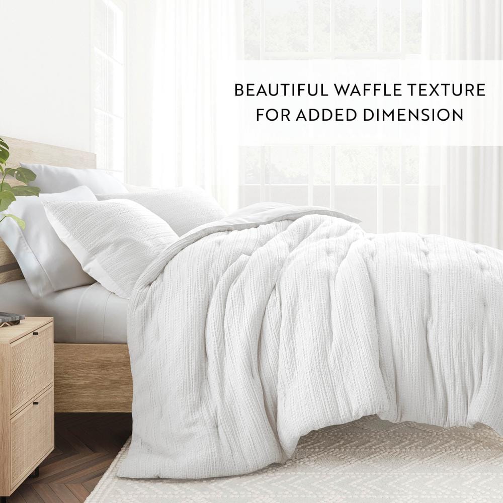 Waffle Textured 3 Piece All Season Down-Alternative Queen Comforter Set in White