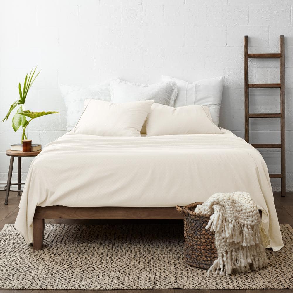 4-Piece Ivory Geometric Microfiber King Sheet Set