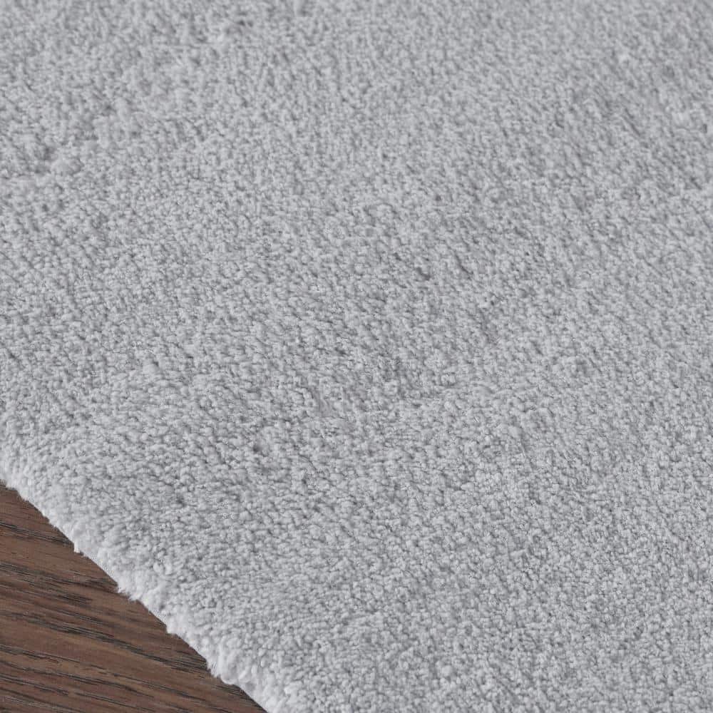 Marshmallow Grey 20 in. x 30 in. Bath Rug