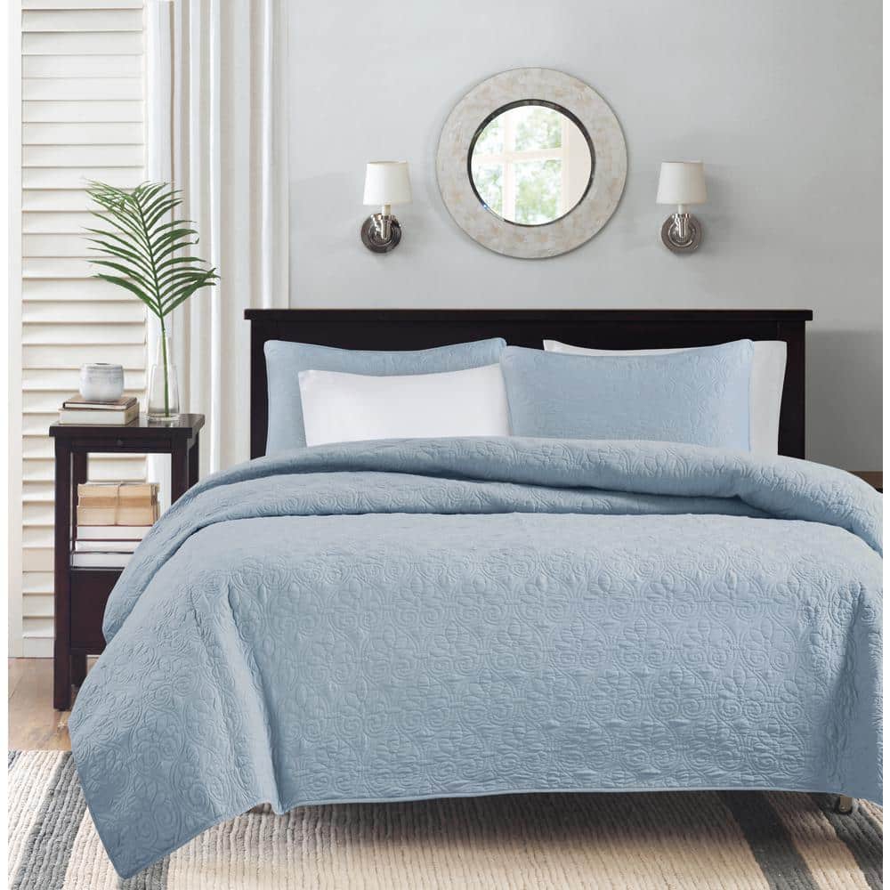 Mansfield 3-Piece Blue Full/Queen Coverlet Set