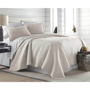 Vilano Oversized Bone Microfiber Full/Queen Quilt and Sham Set