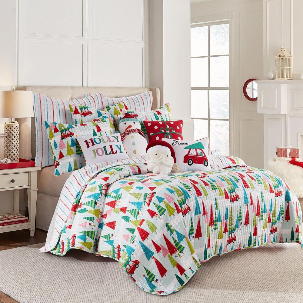 Merry and Bright Holly Jolly Multi-Color Christmas Trees Reversing to Stripes Full/Queen Microfiber Quilt