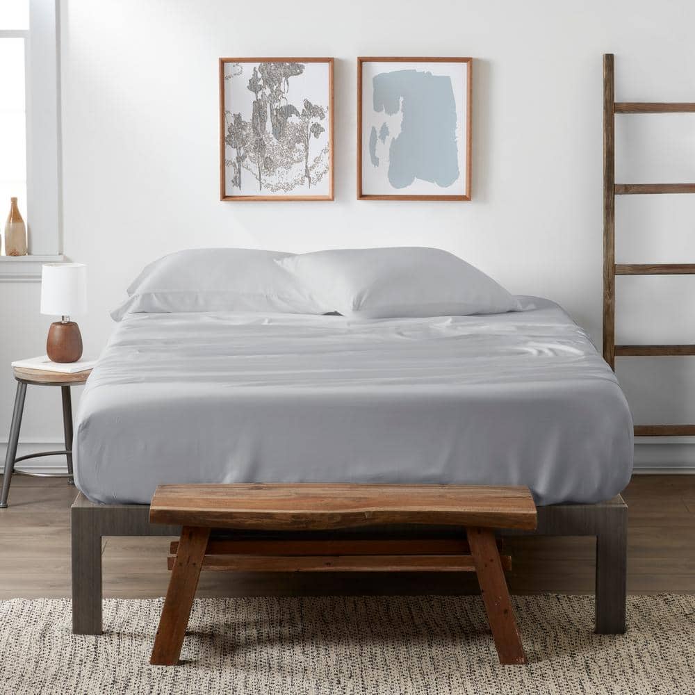 4-Piece Light Gray Solid 300 Thread Count California King Sheet Set