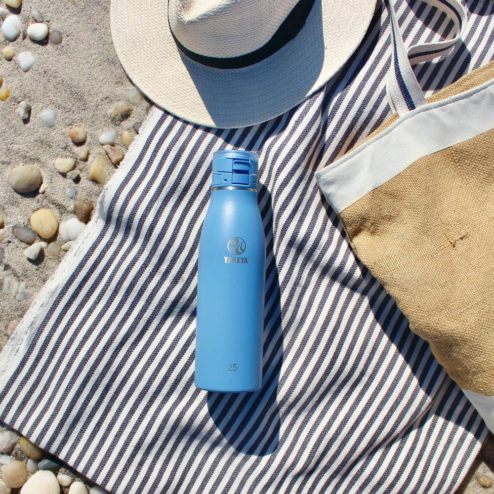 Traveler 25 oz. Stainless Steel FlipLock Bottle Bluestone